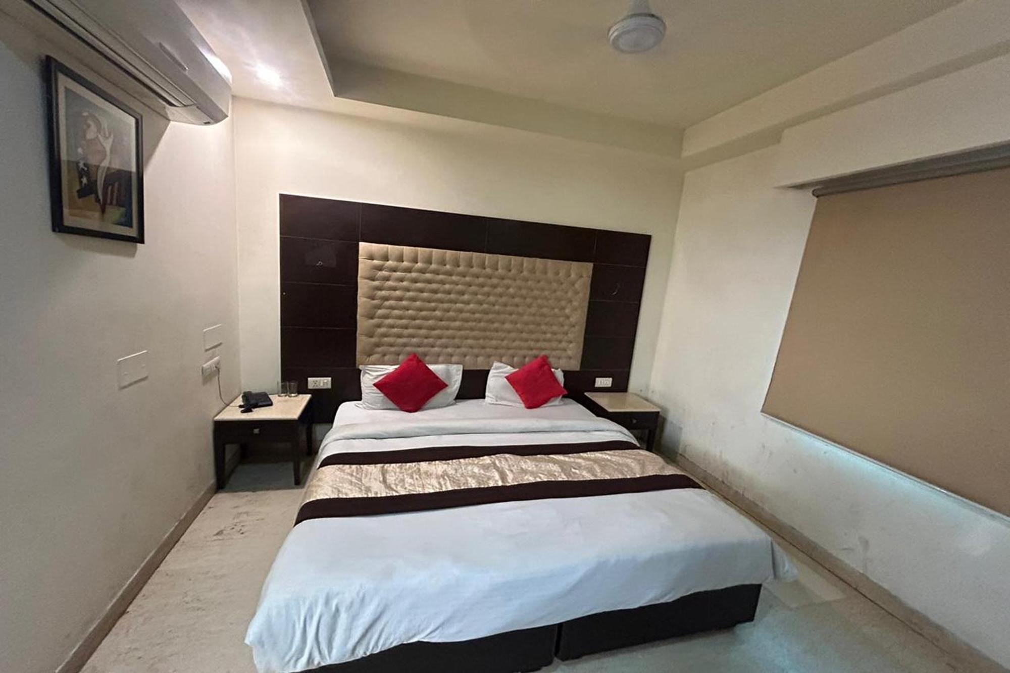 The Metropolis Guest House Near Rk Ashram Metro Station نيودلهي المظهر الخارجي الصورة