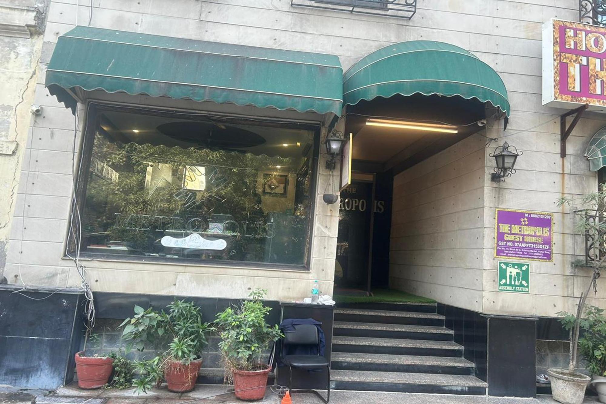 The Metropolis Guest House Near Rk Ashram Metro Station نيودلهي المظهر الخارجي الصورة
