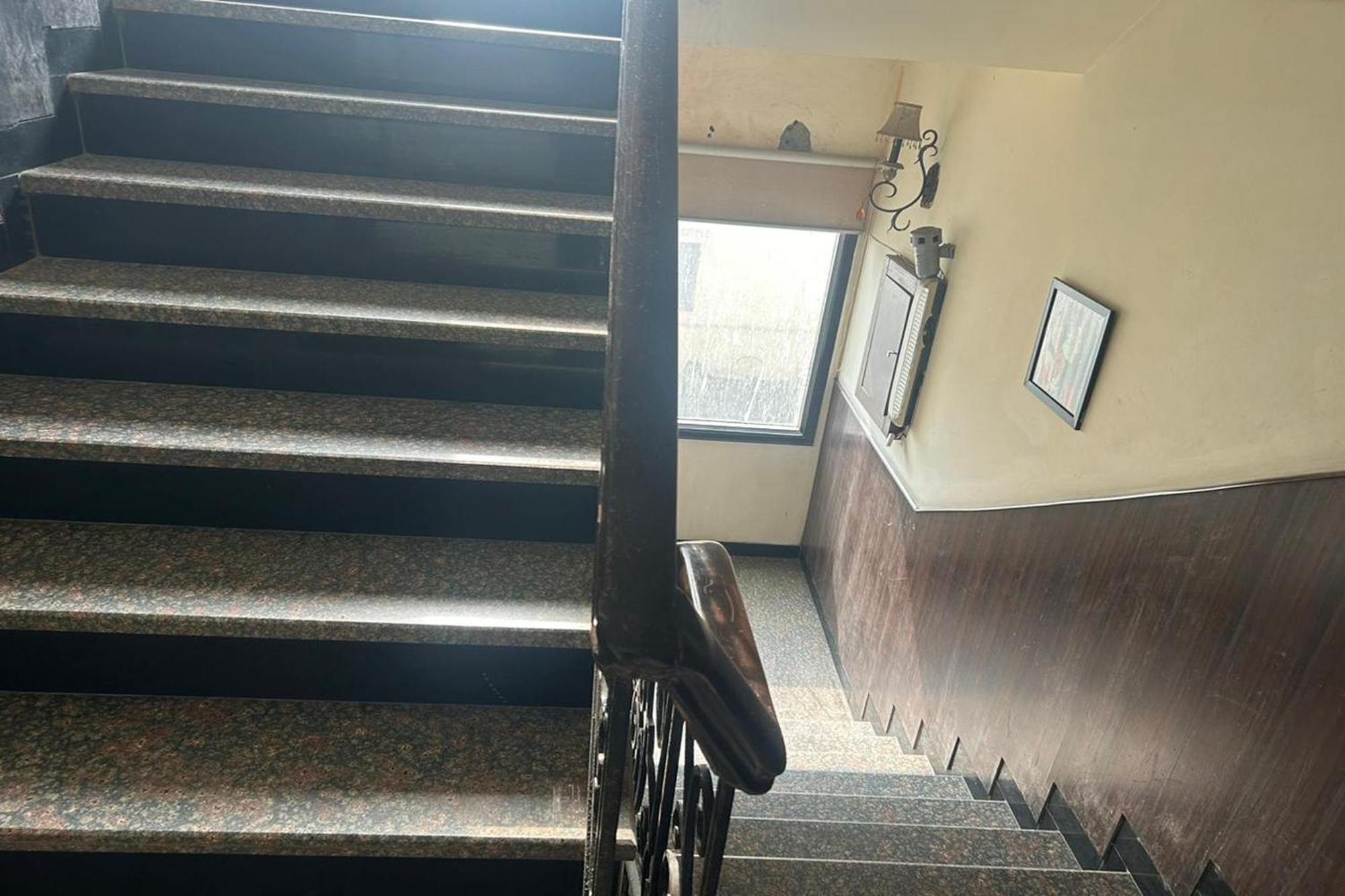 The Metropolis Guest House Near Rk Ashram Metro Station نيودلهي المظهر الخارجي الصورة