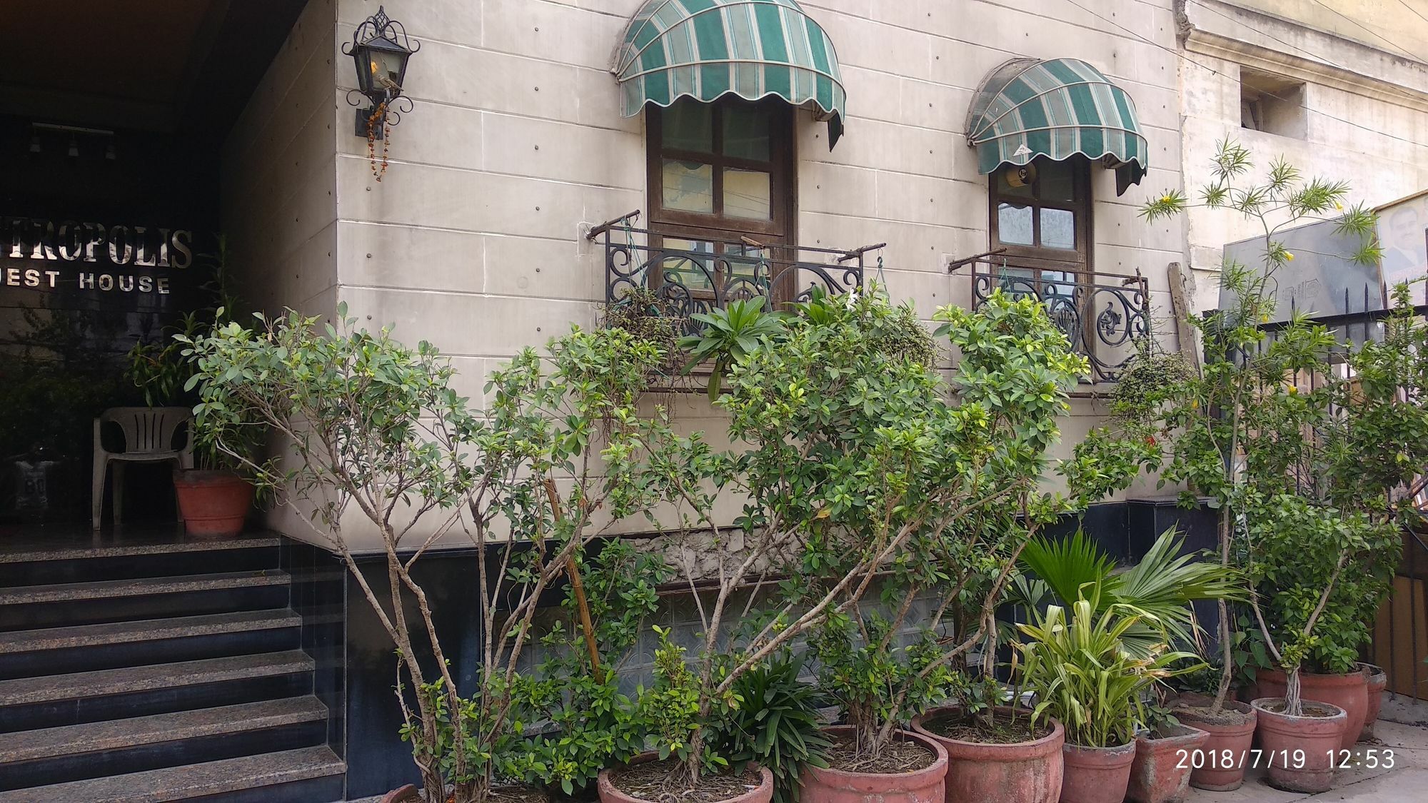 The Metropolis Guest House Near Rk Ashram Metro Station نيودلهي المظهر الخارجي الصورة